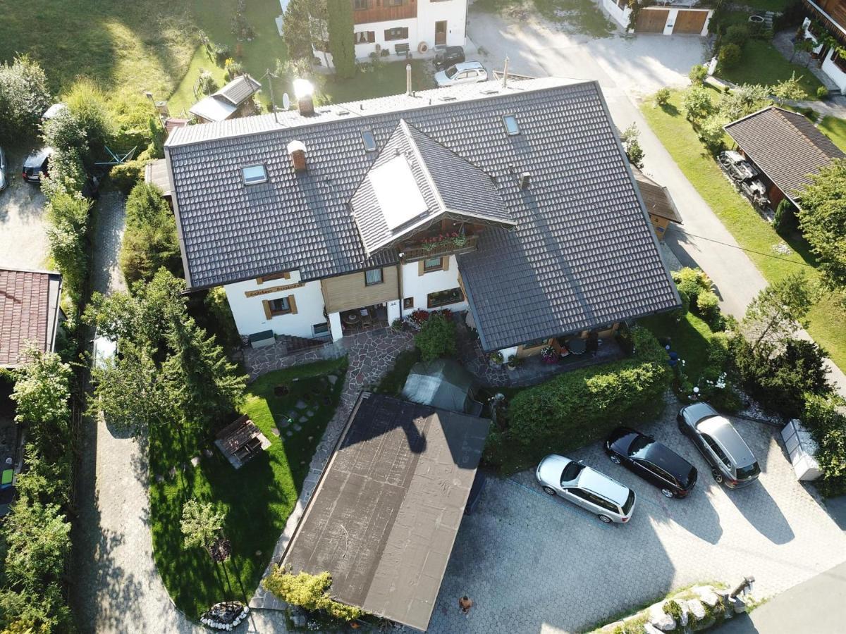 Gaestehaus Bergkristall Wallgau Exterior foto