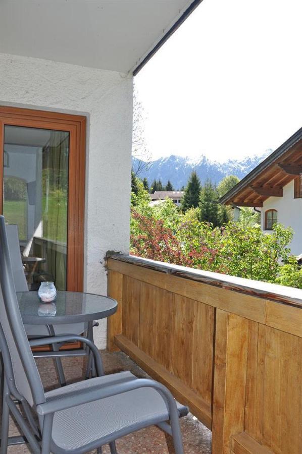 Gaestehaus Bergkristall Wallgau Exterior foto